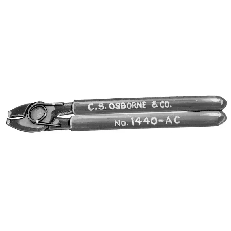 C.S. Osborne Plier W/ Close Spring