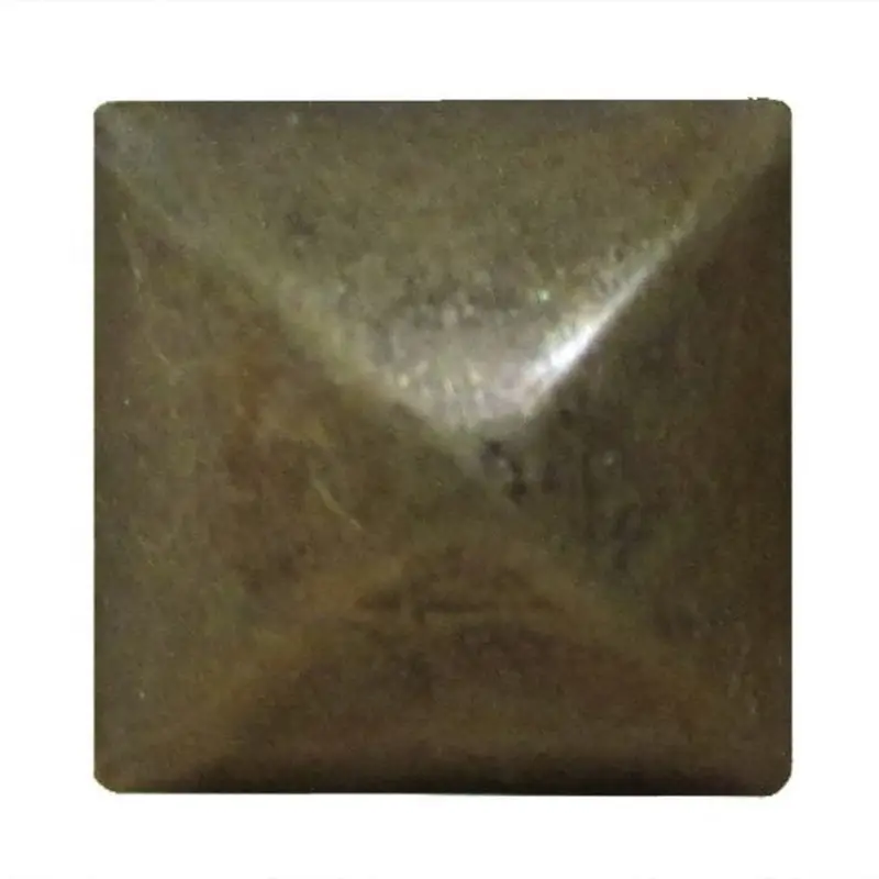 Vintage #80 Square Pyramid 80/BX Head Size:3/8" Nail Length:1/2"