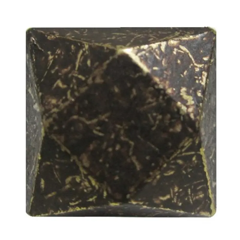 Crackle #88 Diamond Square Nail 100/BX Head Size: 1/2" Nail Length:1/2"