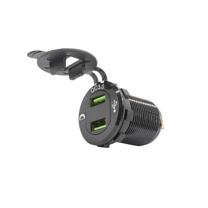 Dual USB 3.0 Outlet with Voltmeter Display