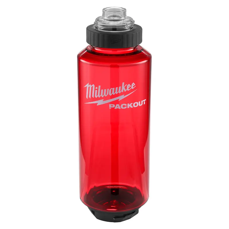 Milwaukee 48-22-8373R PACKOUT 48oz Bottle with Chug Lid -RED
